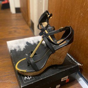 Black Stella DV